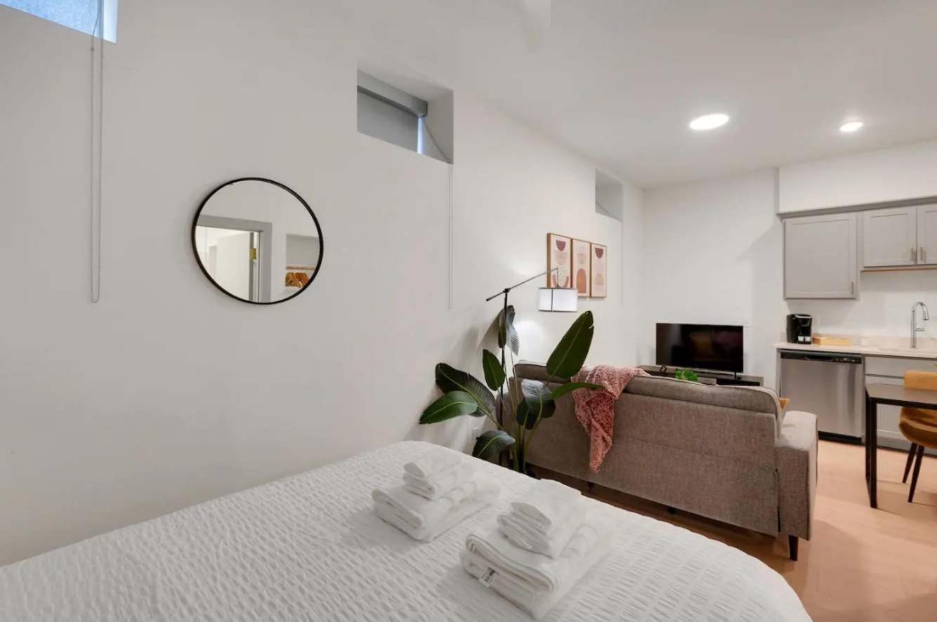Bright And Modern In # 103 *